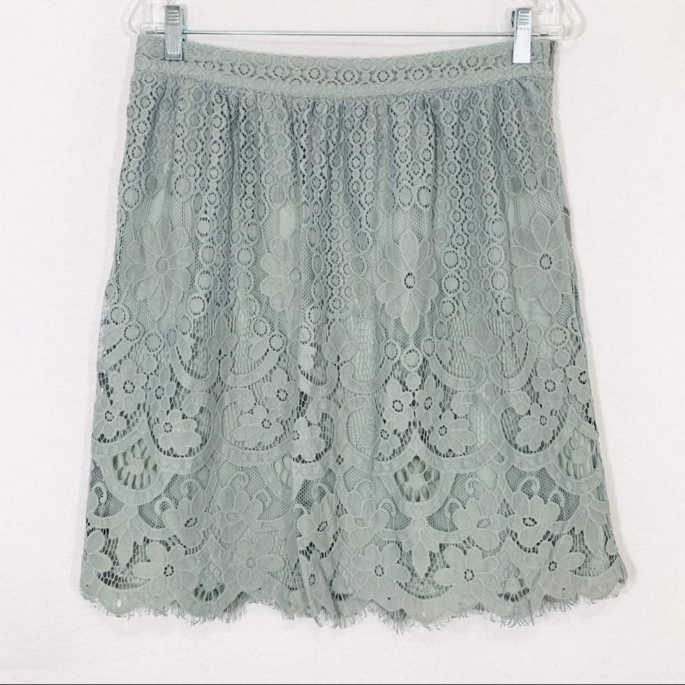 -Francesca's Alya gray crochet knee length skirt